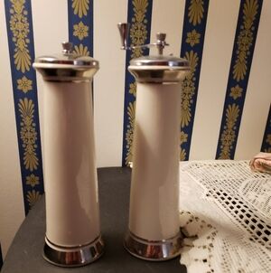 Lenox Cream and PLATINUM Hand-Decorated SALT CELLER AND PEPPER MILL. PRISTINE
